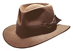 141 European Clays style brown hat with matching hatband