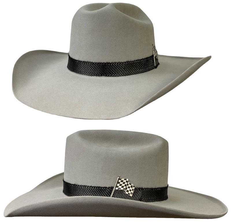 111 Cattleman silverbelly color hat with pencil roll and Carbon Fiber hatband. 1 3/4 checkered flag with antique finish at side of hat
